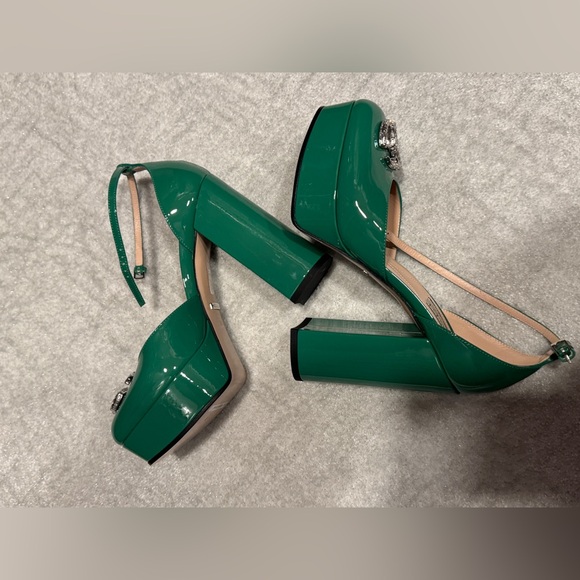 Gucci Vernice Crystal Double G Platform Pumps 36.5 PRICE IS FIRM - Picture 8 of 11
